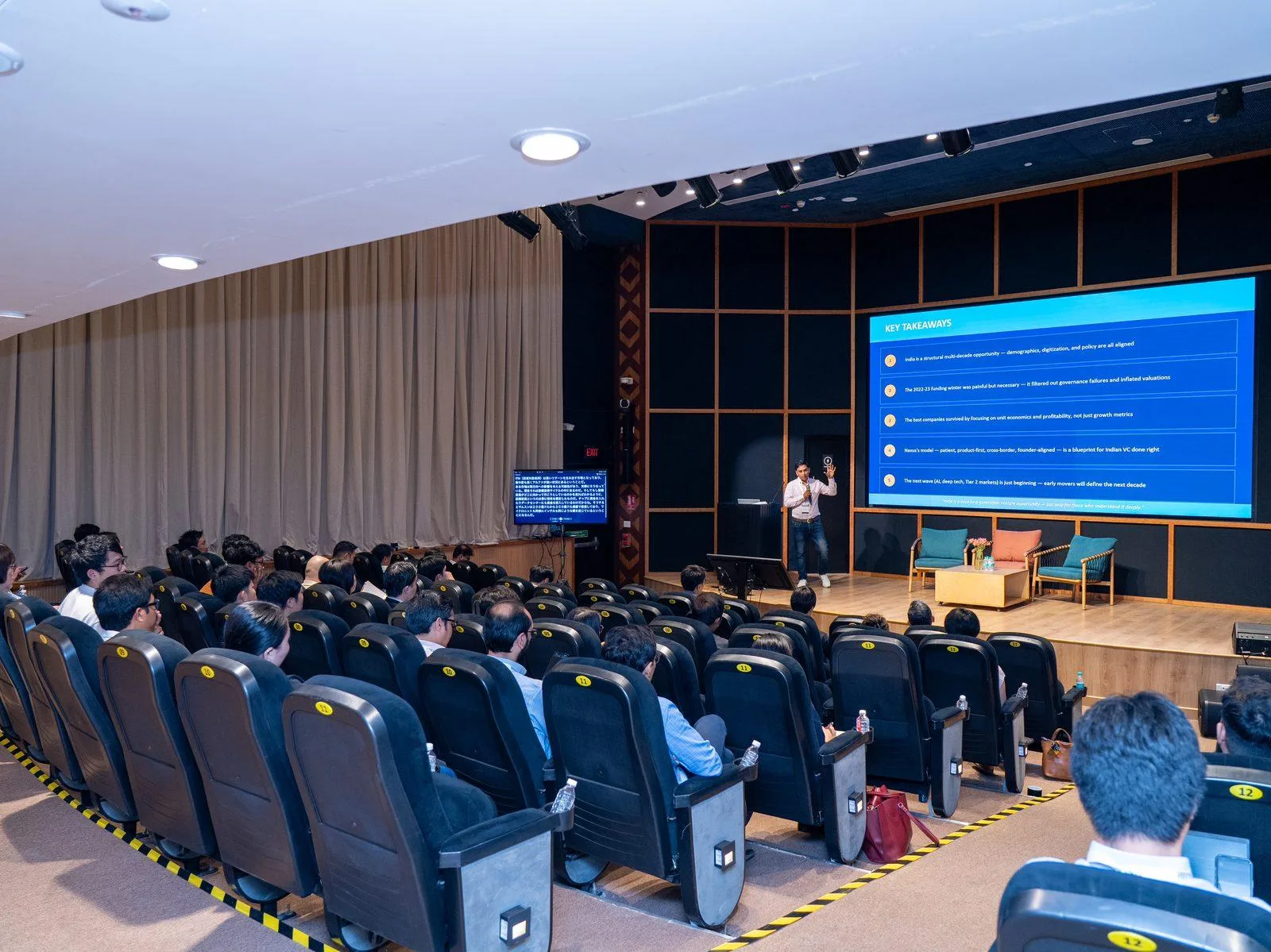 VoicePing live caption display at UNLEASH Insights 2026